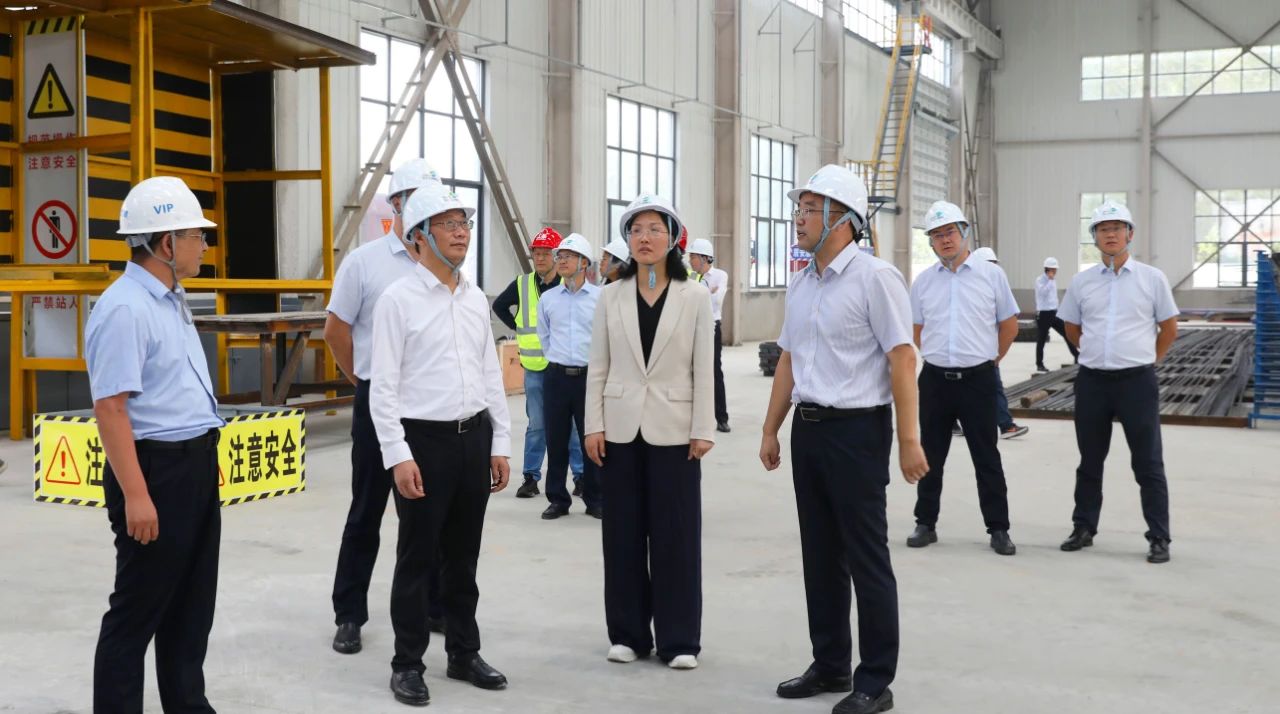 鄂州9888拉斯维加斯集团发展节前安全出产查抄和探望慰问活动