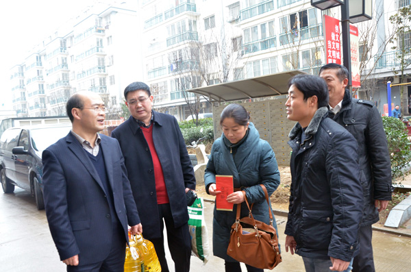 0394cb7d11a39e952937c8ea0b866d61 真挚的问候-695.jpg