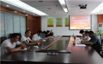 [s]鄂州市公交场站公司组织发展&ldquo;三严三实&rdquo;专题进建的图片_副本.jpg