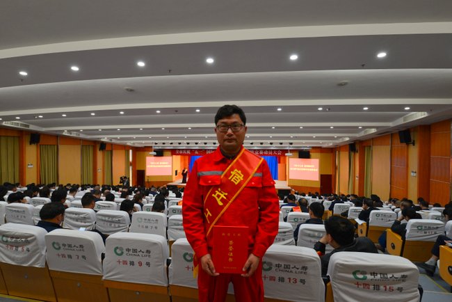 defabe256fba44c3e3e2a404d89a3f1e DSC_2076.JPG